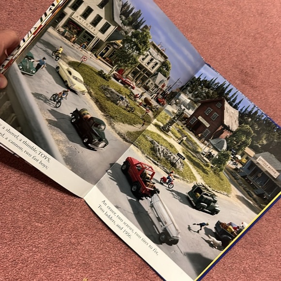 Halloween, Christmas and Autographed I Spy Books - Picture 10 of 16